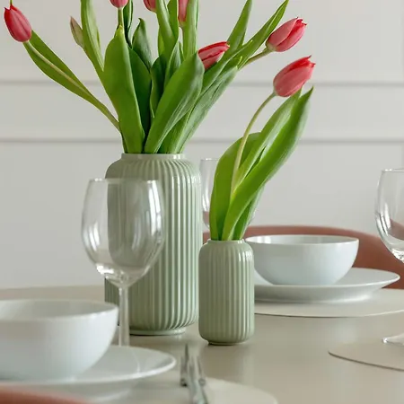 Kolumba Charming With Balcony & Parking In By Renters